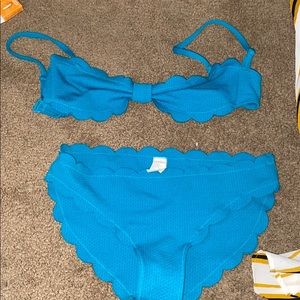 Old Navy teal scalloped bathing suit